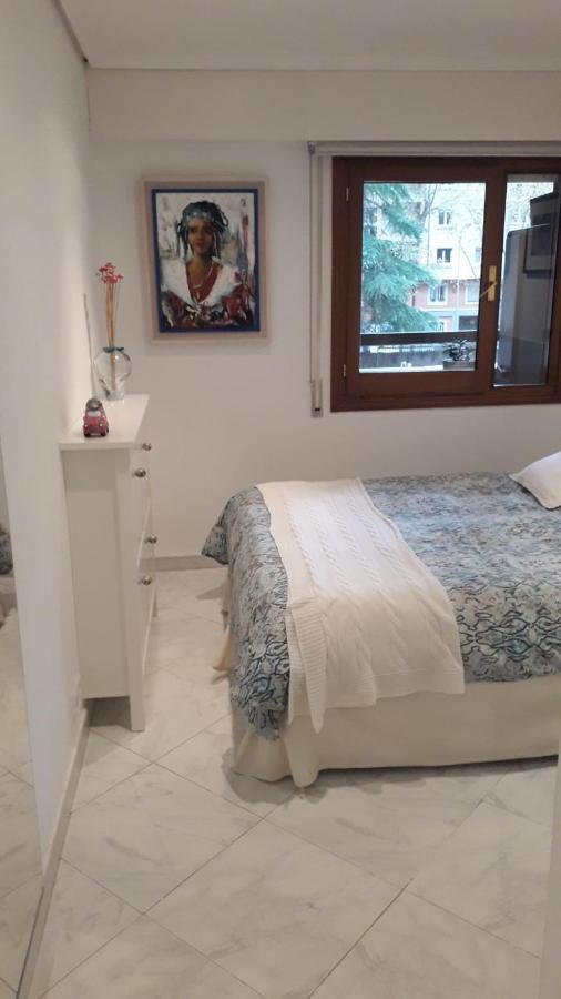 Appartamento Apartamento Junto Al Santiago Bernabeu Con Piscina Madrid Esterno foto